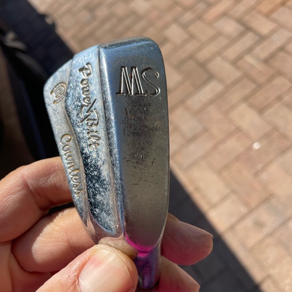 Powerbilt countess sand wedge. 
In right handed - Picture 5 of 9